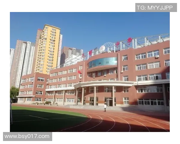 许钟豪的奋斗历程与成就分享:从平凡到卓越的成长之路 许钟豪的奋斗历程与成就分享:从平凡到卓越的成长之路