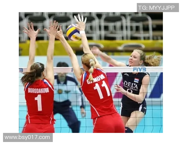 上海女排与河北女排激战正酣谁能在这场较量中笑到最后