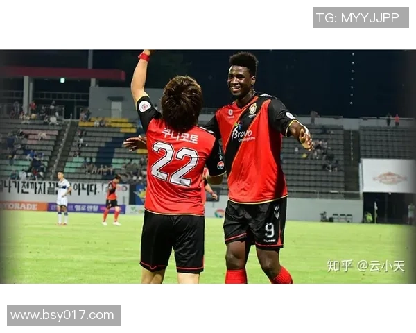 全北现代与全南天龙激战在即谁能在这场对决中笑到最后 全北现代与全南天龙激战在即谁能在这场对决中笑到最后