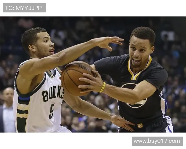 勇士与雄鹿激战正酣NBA直播精彩瞬间回顾与分析