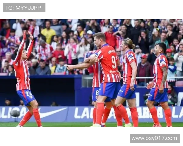 巴塞罗那与马德里竞技的精彩对决全景回顾与分析 巴塞罗那与马德里竞技的精彩对决全景回顾与分析