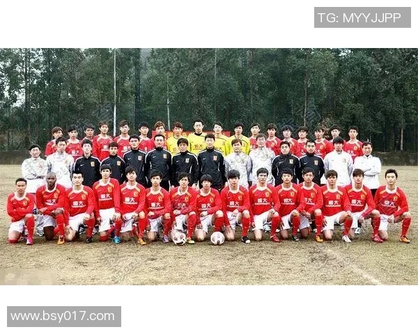 广州足球队球员个人能力分析与发展潜力探讨 广州足球队球员个人能力分析与发展潜力探讨