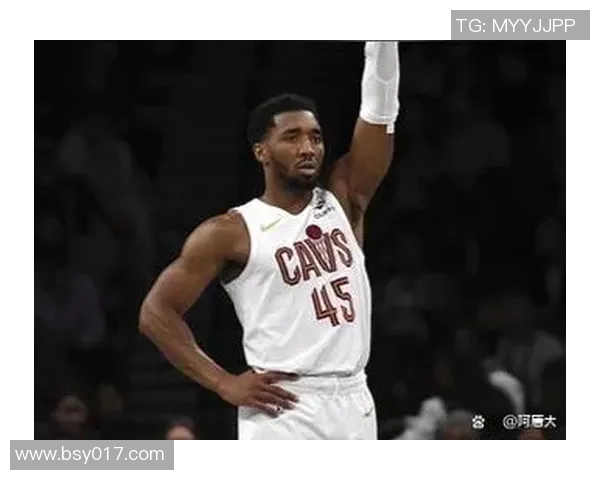 火箭队与骑士队激战正酣NBA最新战报精彩回顾与赛况分析