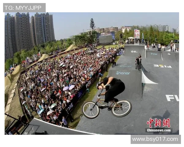 成都极限运动队包夹现象解析：热点背后的挑战与机遇